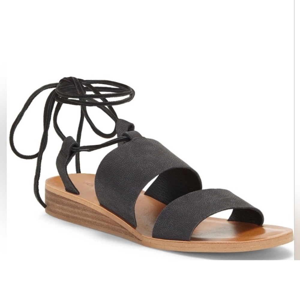 Lucky Brand Hadesha Black Sandal Size 7.5